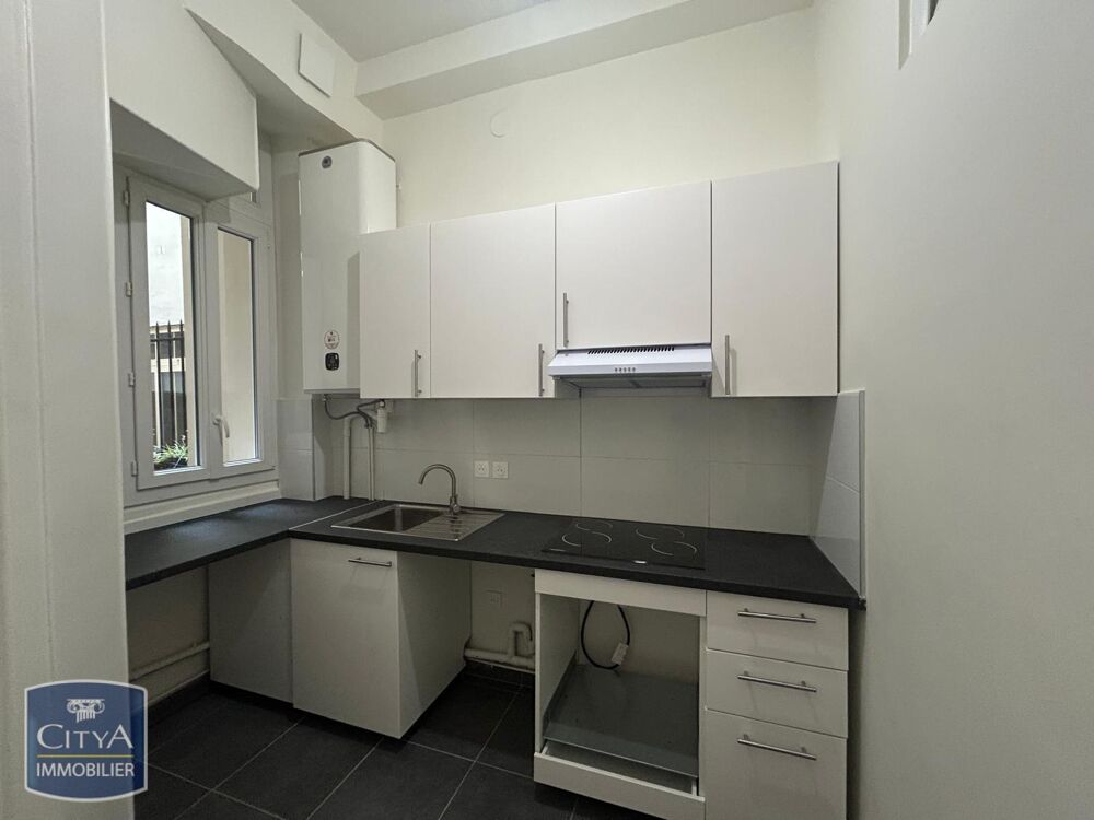 location Appartement - 2 pièce(s) - 42 m² Paris 18