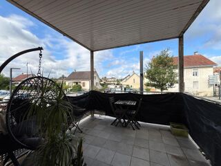  Appartement à louer 3 pièces 65 m²