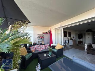  Appartement à louer 4 pièces 86 m²