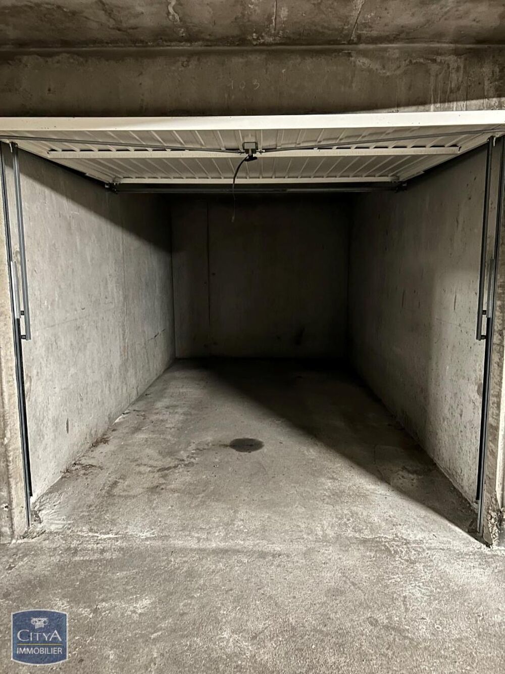 location Parking / Garage Villeurbanne (69100)