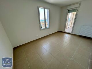  Appartement à louer 3 pièces 63 m²