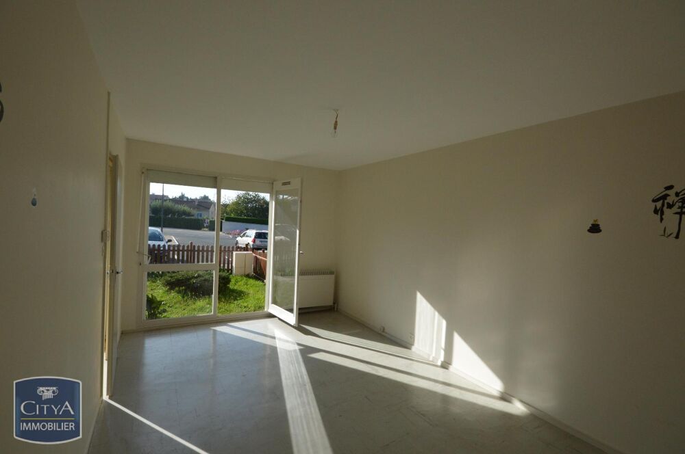 location Maison - 4 pièce(s) - 68 m² Saint-Pierre-Montlimart (49110)