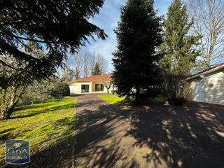  Maison � louer 7 pi�ces 199 m� Mont de marsan