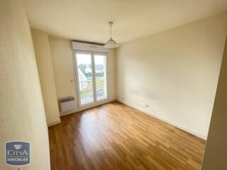 location Appartement - 3 pièce(s) - 68 m² Montlouis-sur-Loire (37270)