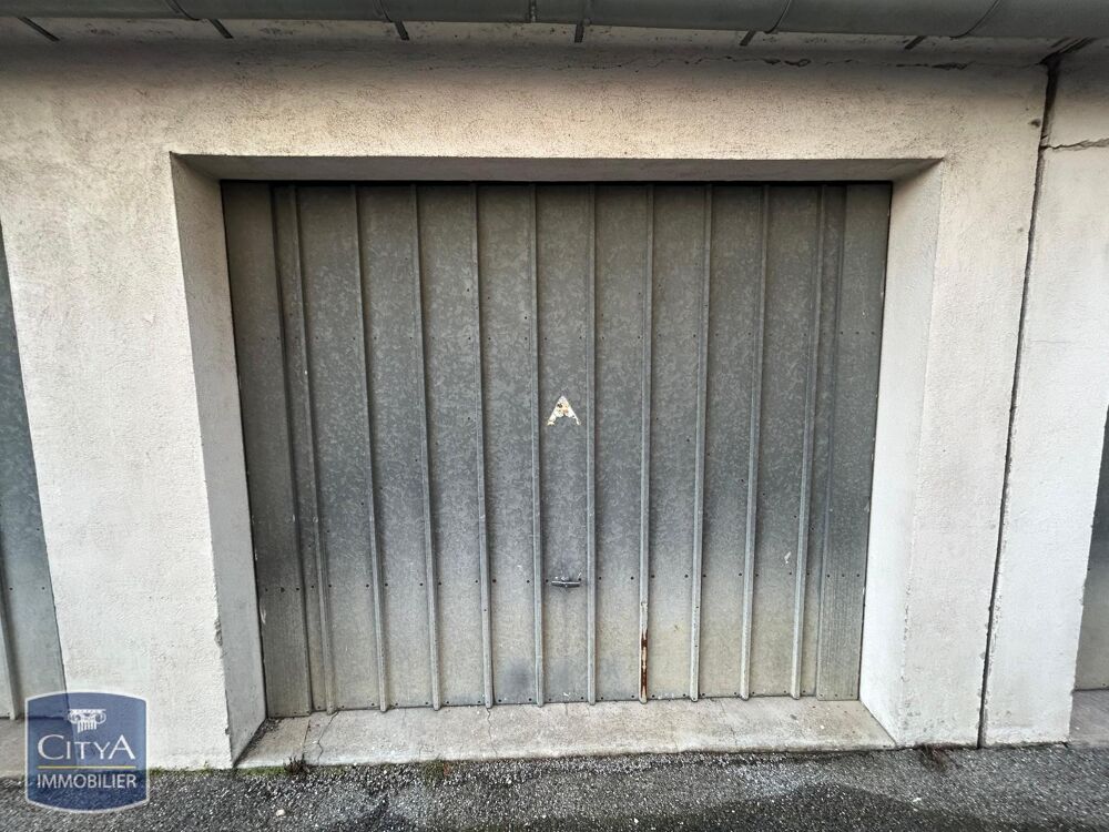 location Parking / Garage - 14 m² Valence (26000)