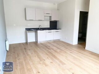  Appartement à louer 2 pièces 38 m²