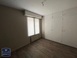  Appartement à louer 2 pièces 44 m²