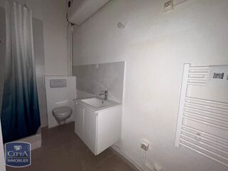  Appartement à louer 3 pièces 69 m²