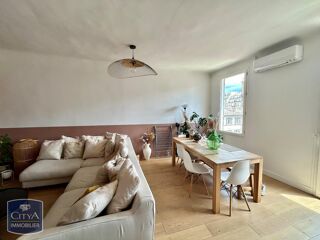  Appartement à louer 3 pièces 74 m²