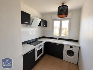  Appartement à louer 2 pièces 43 m²