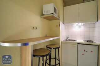  Appartement à louer 1 pièce 19 m²