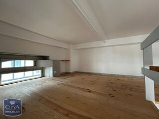  Appartement à louer 1 pièce 37 m²