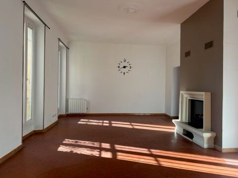  Appartement � louer 3 pi�ces 155 m�