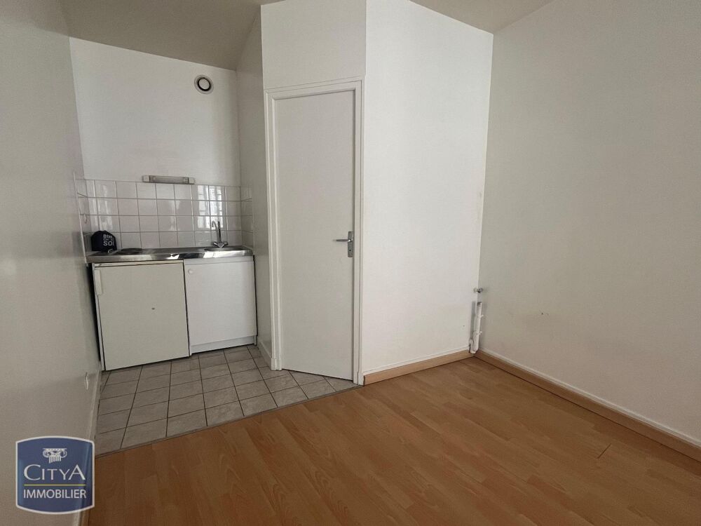 À LOUER : Charmant appartement T1 situé au coeur d'Orléan....