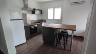 Appartement à louer 2 pièces 45 m²