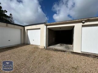  Parking / Garage � louer 