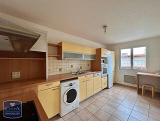  Appartement à louer 4 pièces 85 m²