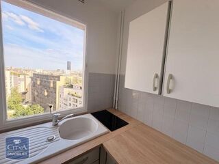  Appartement à louer 1 pièce 28 m²
