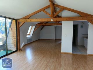  Appartement à louer 3 pièces 87 m²