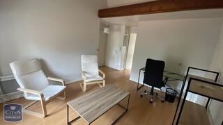  Appartement à louer 2 pièces 33 m²