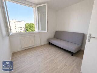  Appartement à louer 3 pièces 68 m²