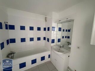  Appartement à louer 2 pièces 40 m²