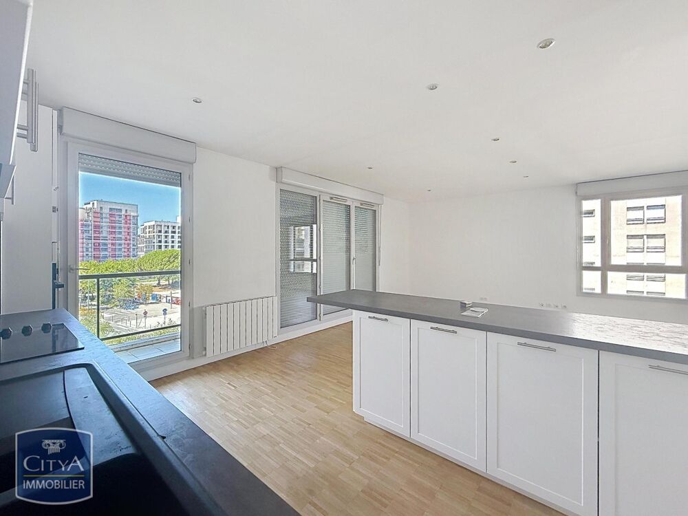 location Appartement - 5 pièce(s) - 108 m² Lyon 7