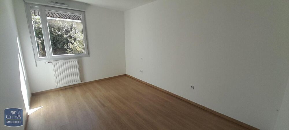 EXCLUSIVITÉ - APPARTEMENT 3 PIÈCES AVEC TERRASSE ET JARD....