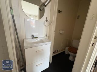 Appartement à louer 2 pièces 27 m²