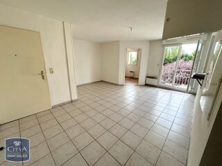  Appartement à louer 2 pièces 54 m²
