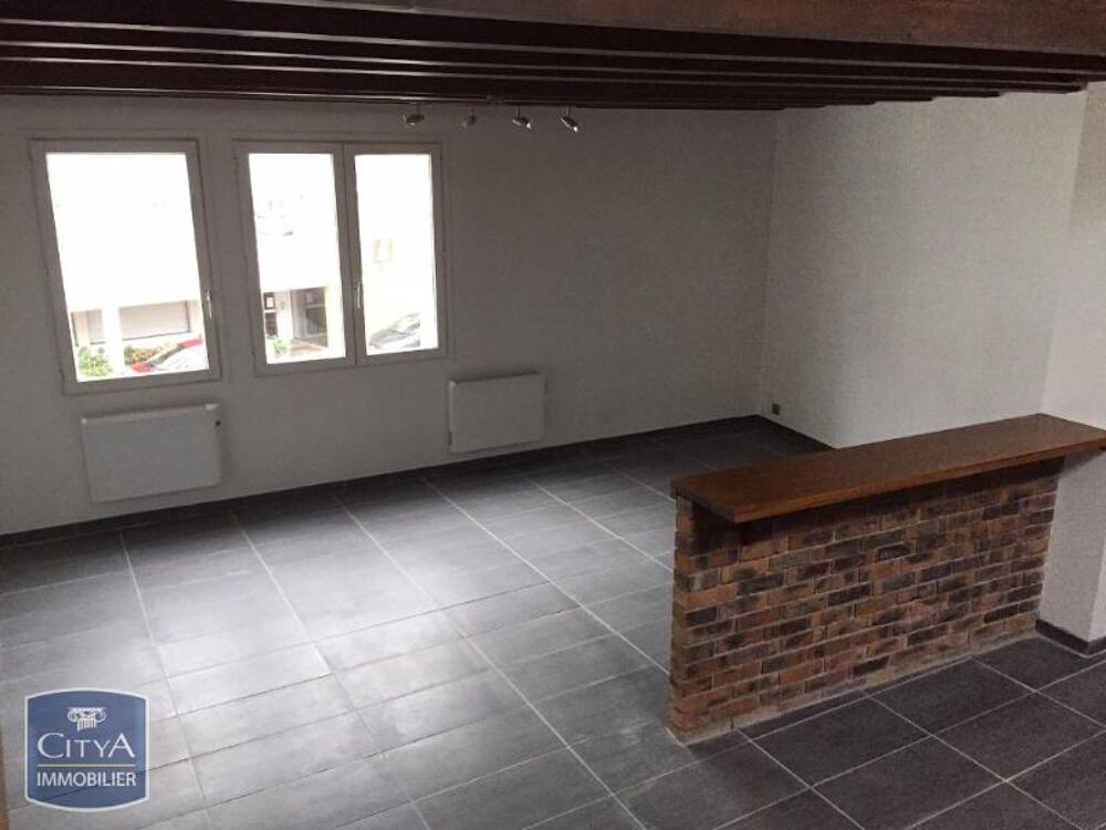EXCLUSIVITÉ - LOGEMENT DISPONIBLE DEBUT NOVEMBRE En loca....