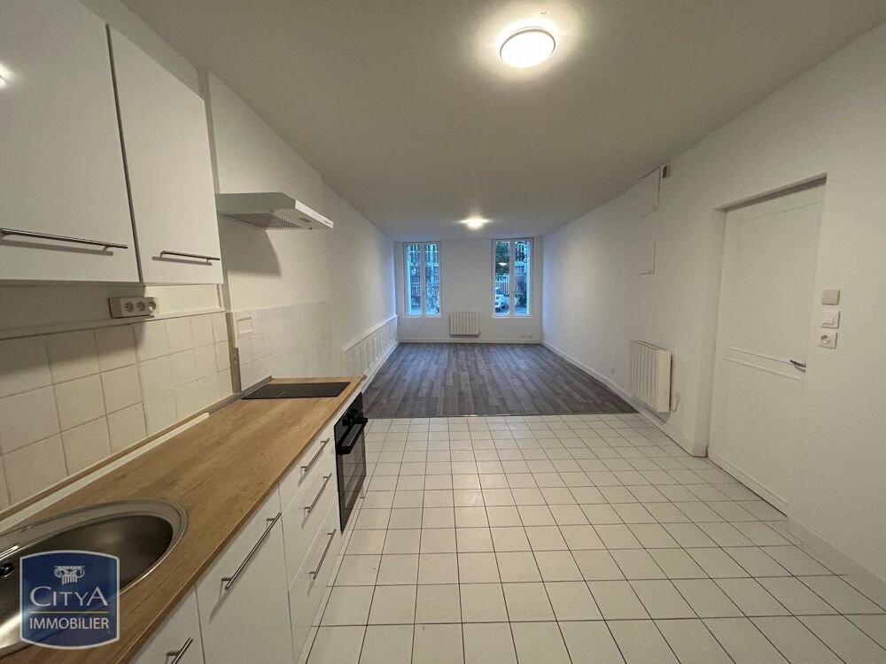 À LOUER : Appartement T2 à Châtellerault, 86100 Découvre....