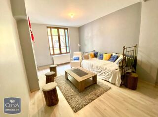  Appartement à louer 3 pièces 75 m²