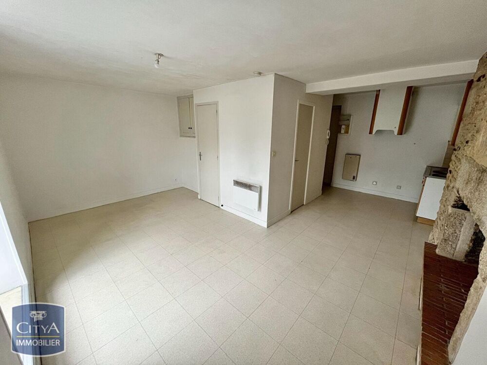 À louer : Appartement T1 situé à Alençon, dans le code p....