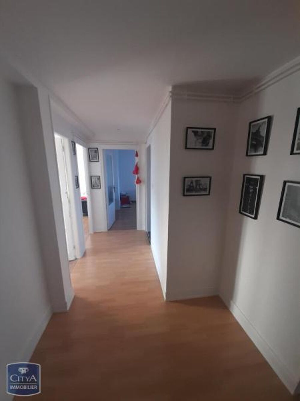 À LOUER Découvrez cet élégant appartement T3 situé au coe....