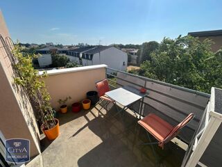  Appartement à louer 2 pièces 40 m²