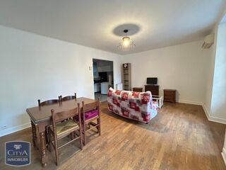  Appartement à louer 2 pièces 49 m²