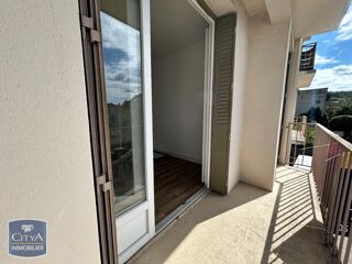  Appartement à louer 2 pièces 34 m²