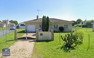  Maison à louer 4 pièces 89 m²