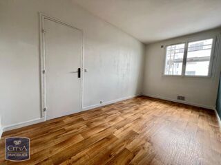  Appartement à louer 2 pièces 44 m²