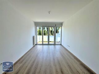  Appartement à louer 3 pièces 61 m²