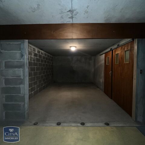  Parking / Garage  louer 