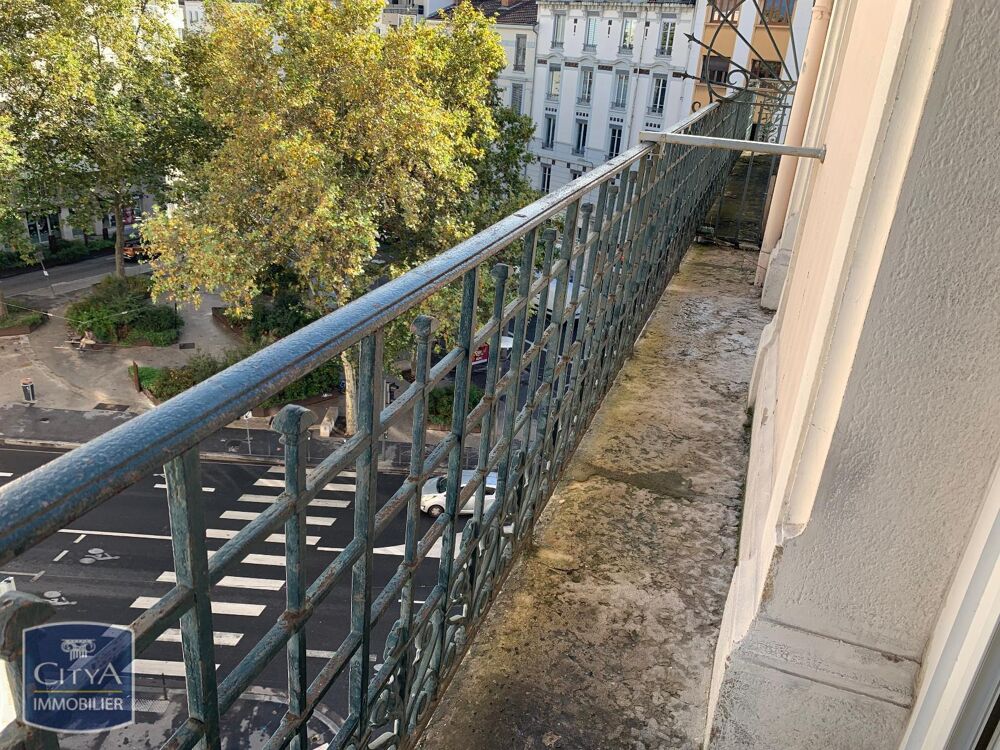 location Appartement - 2 pièce(s) - 66 m² Lyon 3