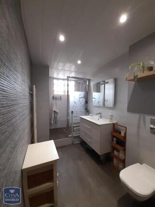  Appartement à louer 2 pièces 54 m²