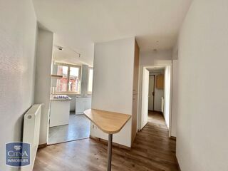  Appartement à louer 3 pièces 69 m²