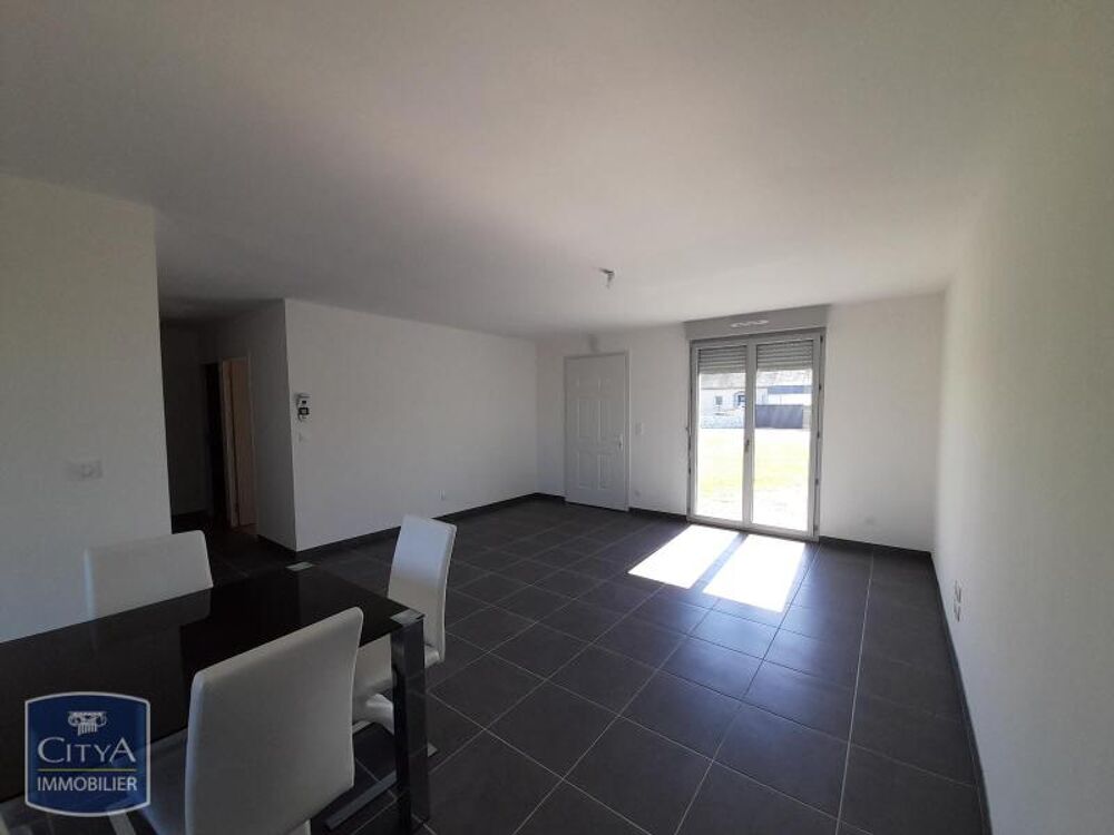 location Maison - 4 pièce(s) - 84 m² Vivy (49680)