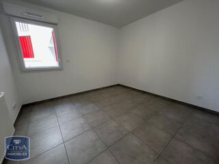  Appartement à louer 2 pièces 43 m²