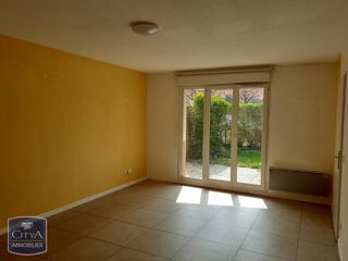 Appartement à louer 3 pièces 64 m²