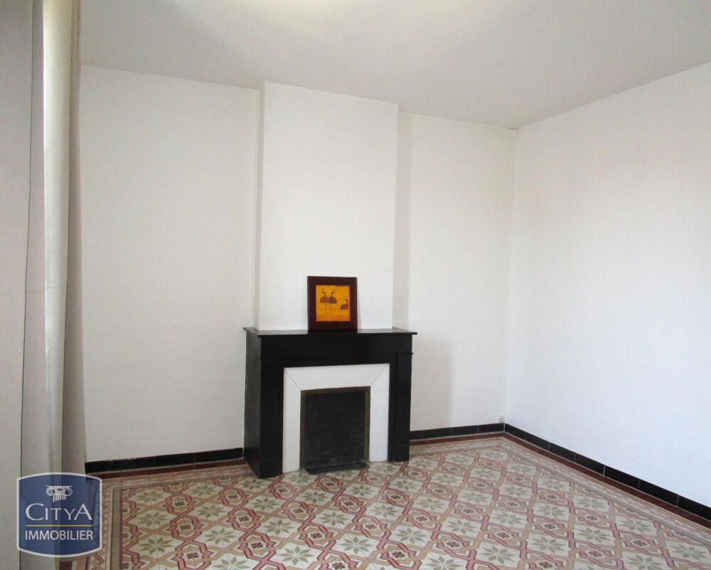 location Appartement - 4 pièce(s) - 82 m² Nîmes (30000)
