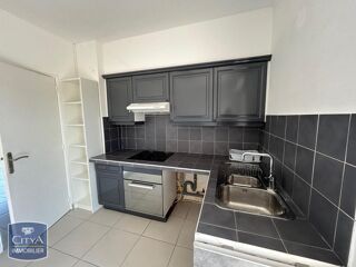  Appartement � louer 4 pi�ces 81 m� Aix en provence